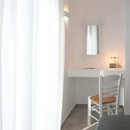 Avlia Panoramic Naxos Плака